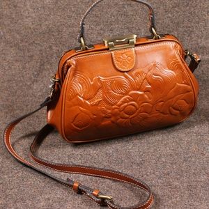 Patricia Nash Frame Purse